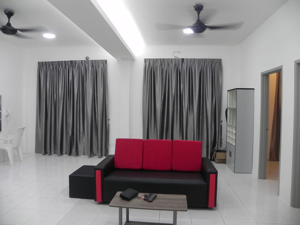 Seri Bayan Stay99 (max 11 pax)
