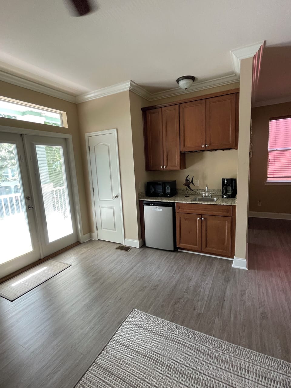 The 2nd floor wet bar is just off the living area and great for movie snacks!