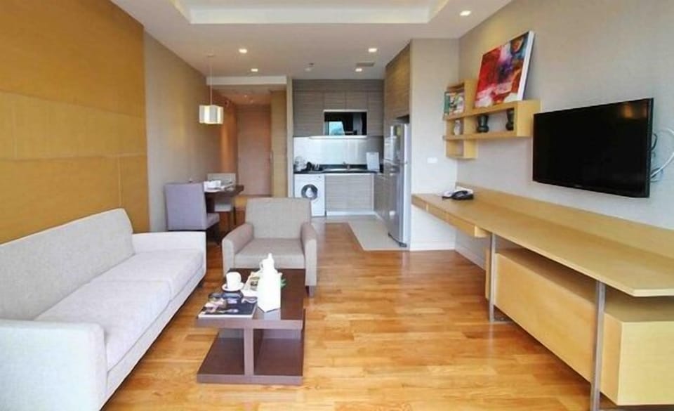  Apartment with Panoramic Views 