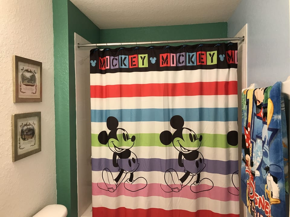 Kids Room Bathroom