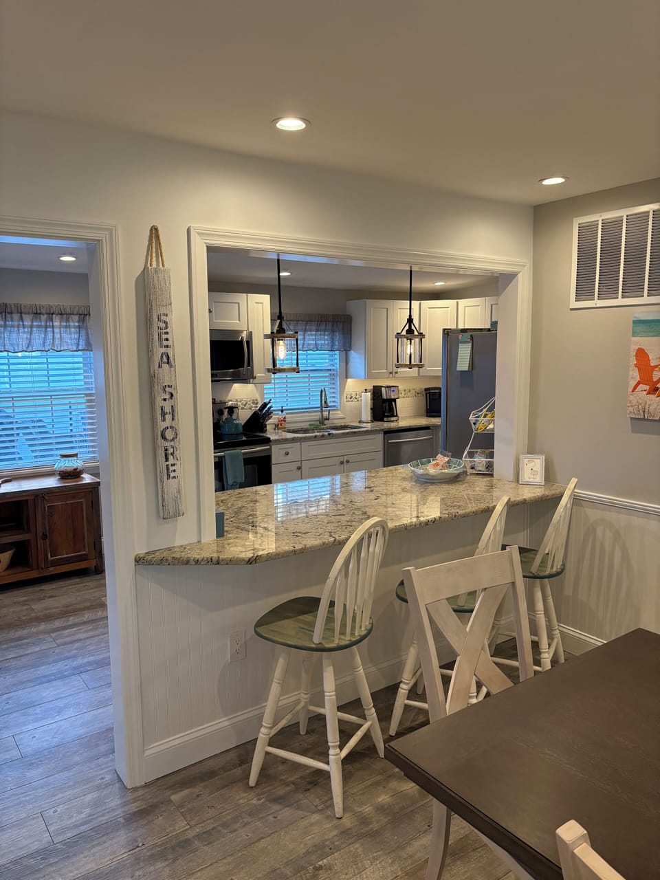 1st Floor dining into kitchen