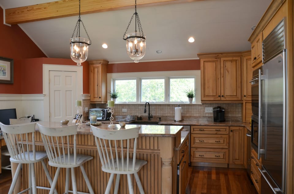A chef's kitchen to create your favorite meals. 