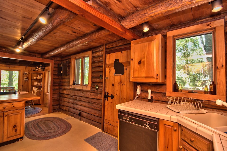 Entry door into the Kitchen