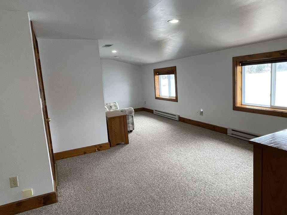 Upstairs Master Bedroom (2 of 5)