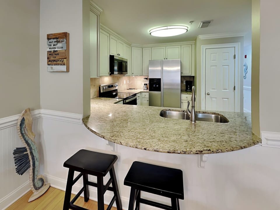 Full Kitchen