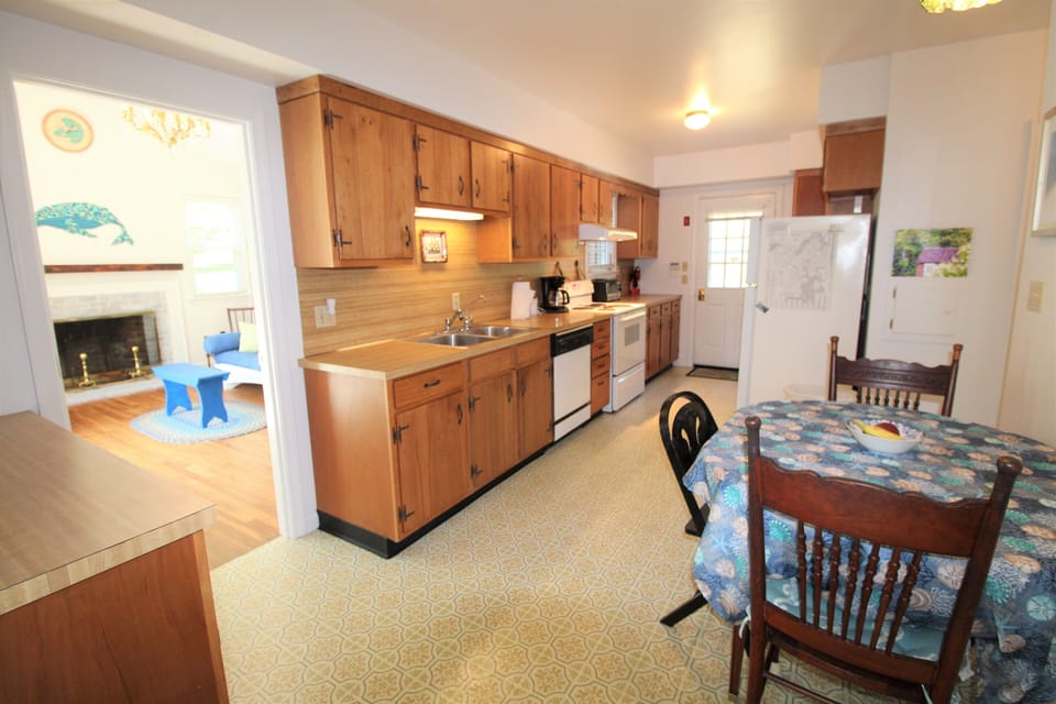 Kitchen area
