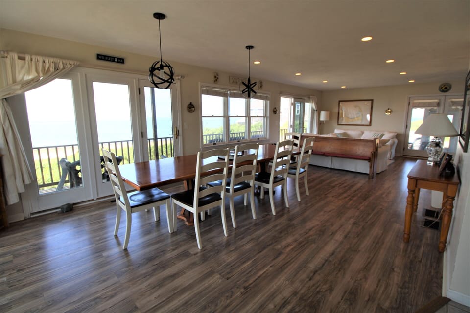Dining room overlooking the water