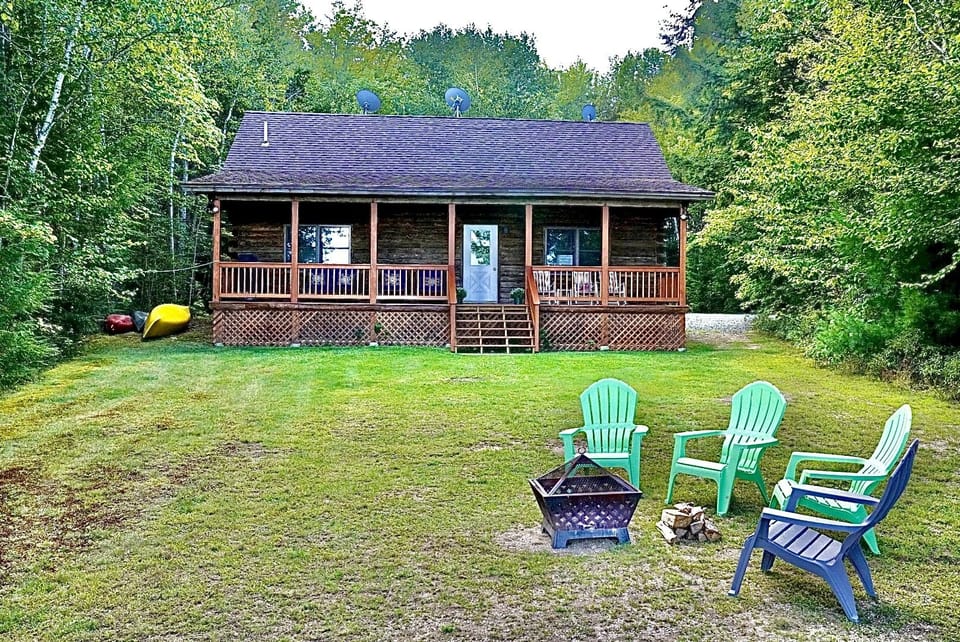 We have 2 kayaks, canoe, Grill and fire pit