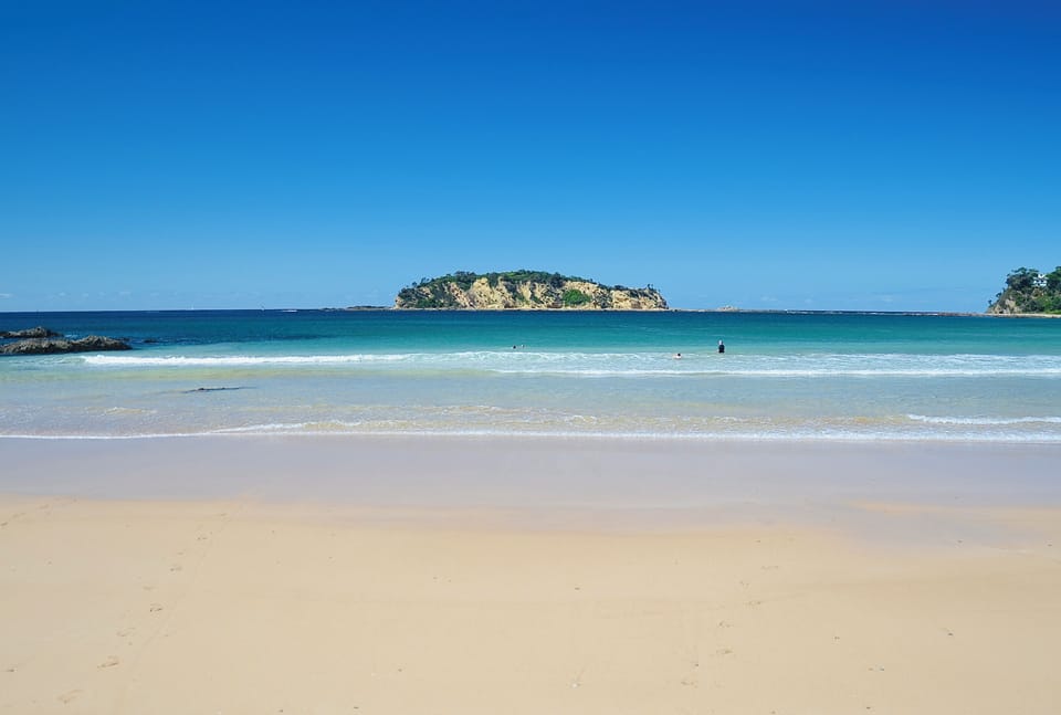 ROSEDALE BEACH AND JIMMYS ISLAND
SURF VARIES FROM SMALL , MEDIUM TO AMAZING