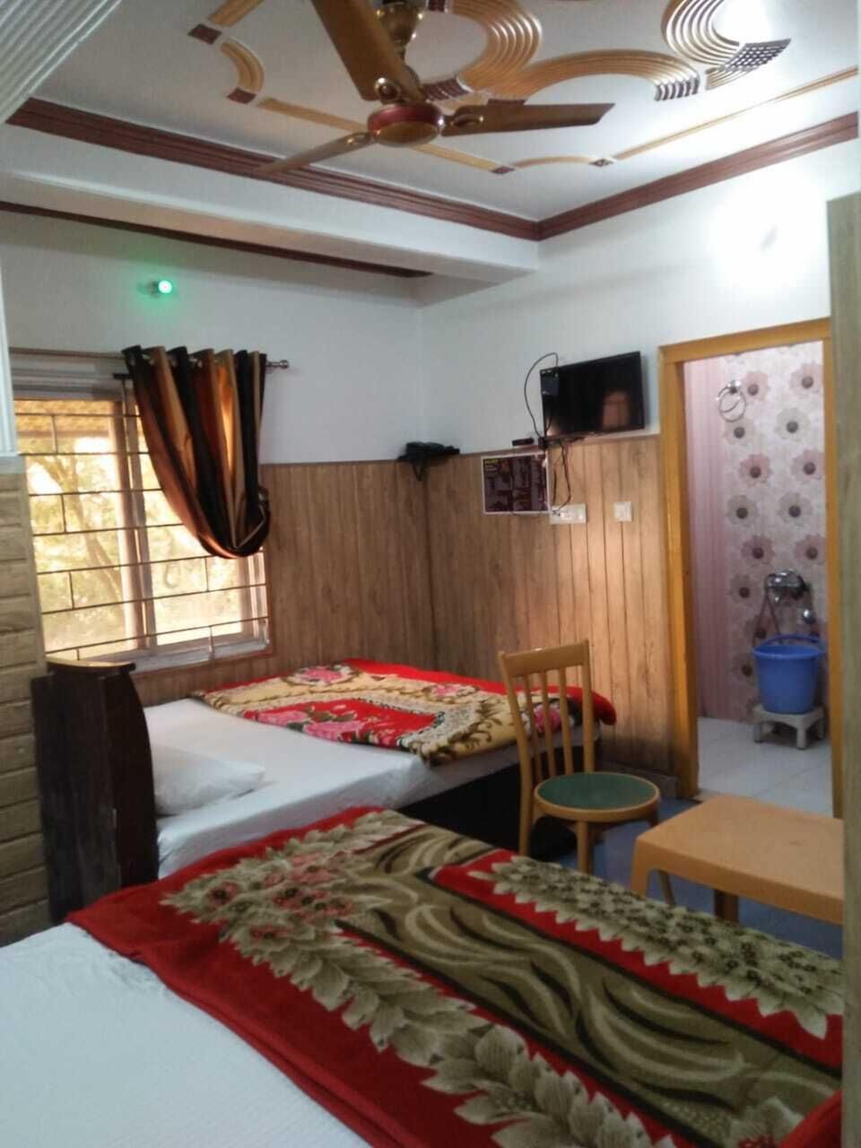 Family Room, 1 Double Bed, Non Smoking | Rollaway beds