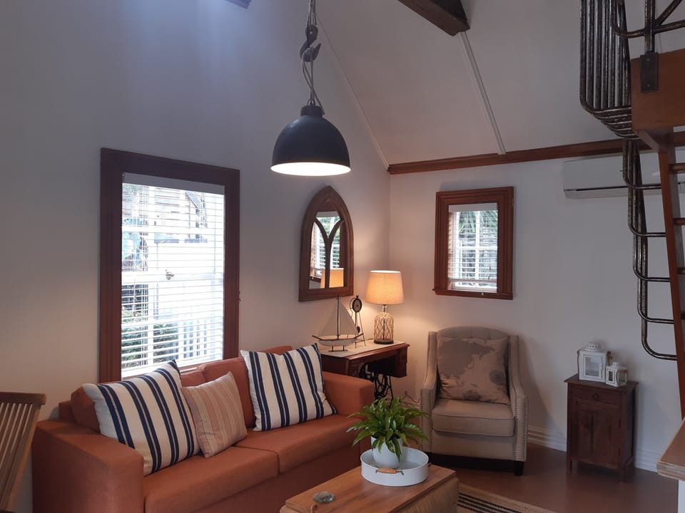 Cottage living room