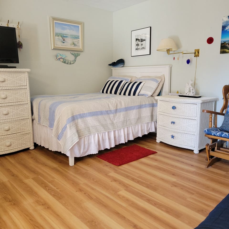 Double bed