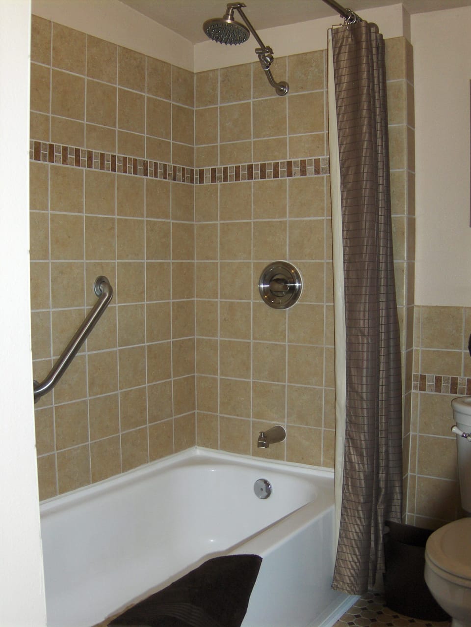Custom Tiled Tub/Shower Combo
