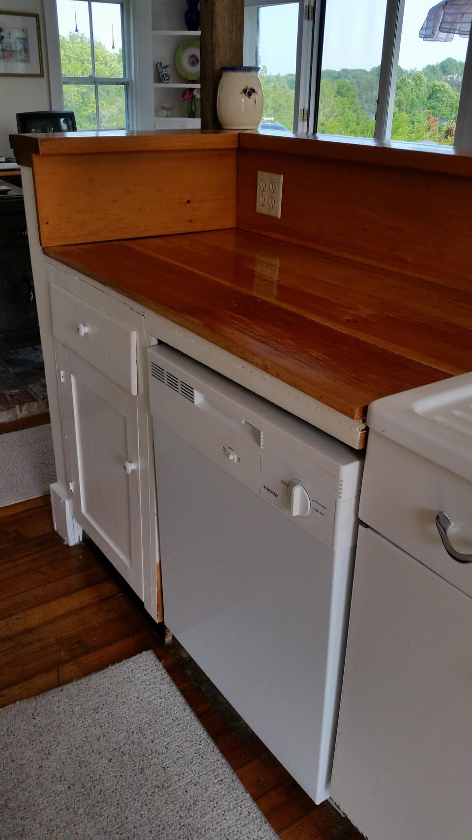 Galley Kitchen-Dishwasher and Counter Space