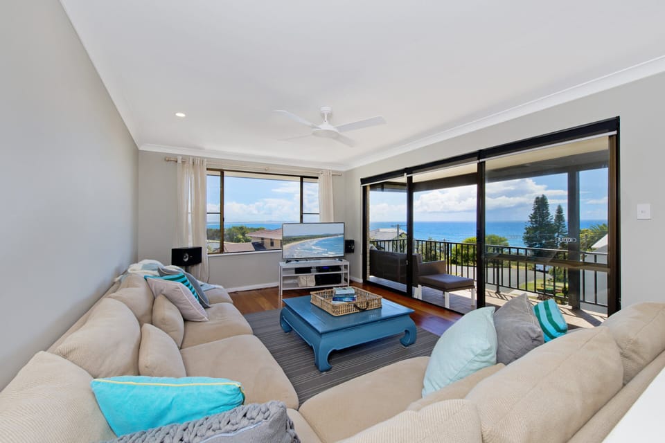 Apricari oasis by the sea
