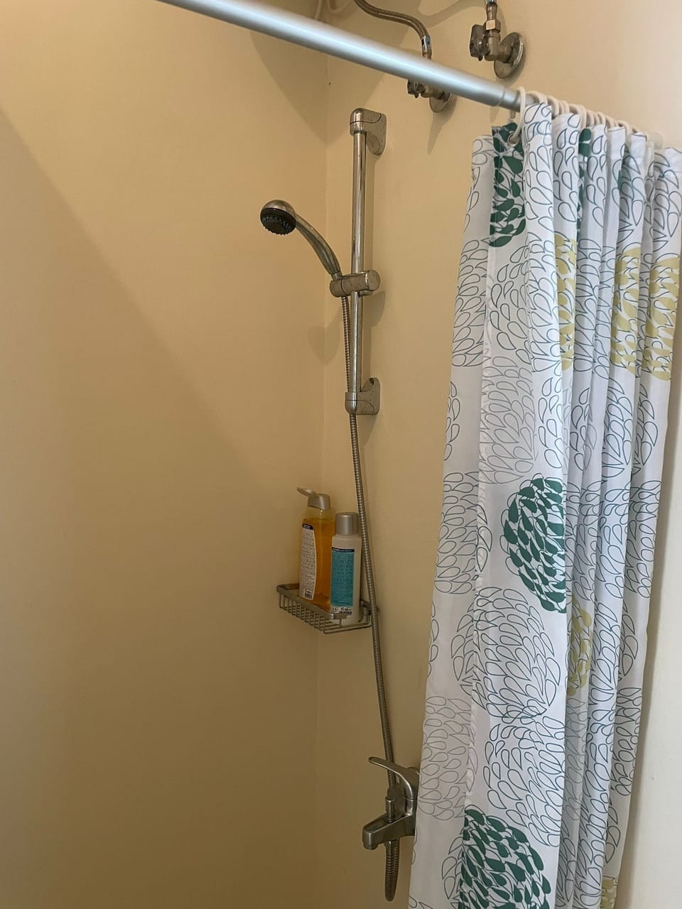 Studio Shower