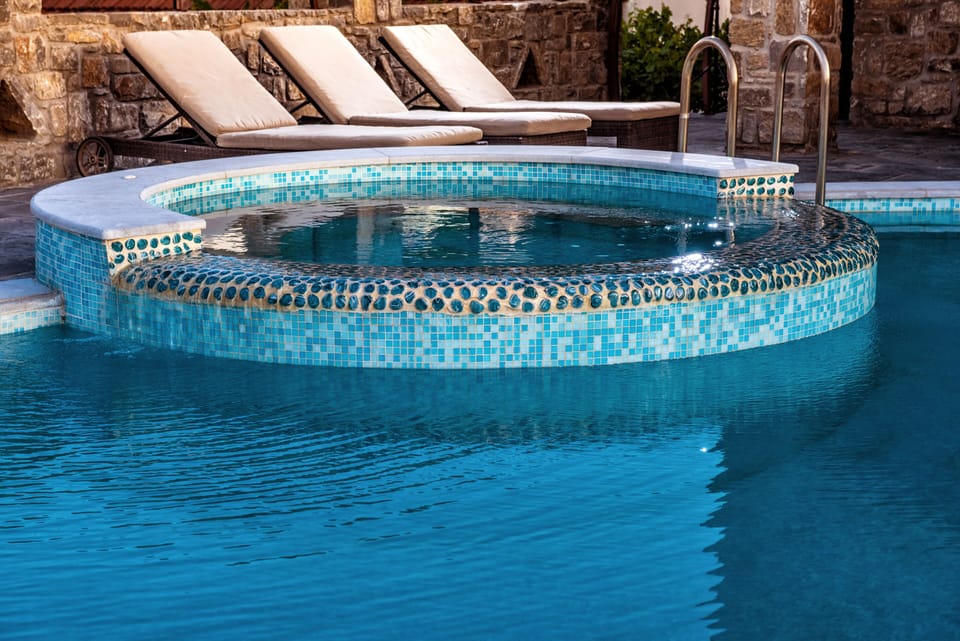 Jacuzzi