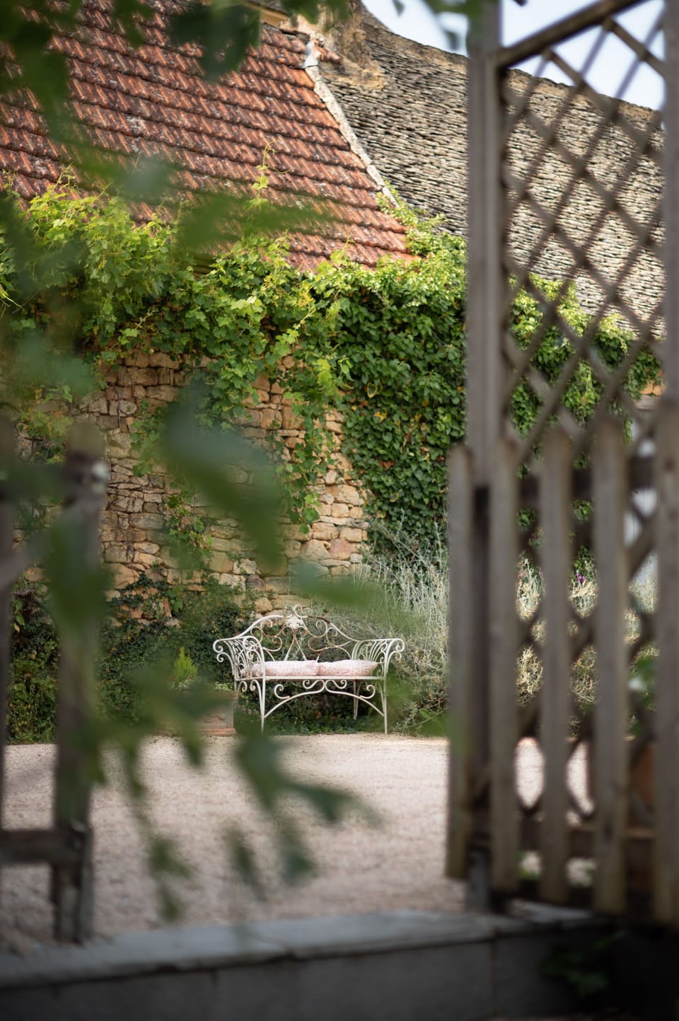 A quiet place to sit and relax whilst looking out onto the valley below.