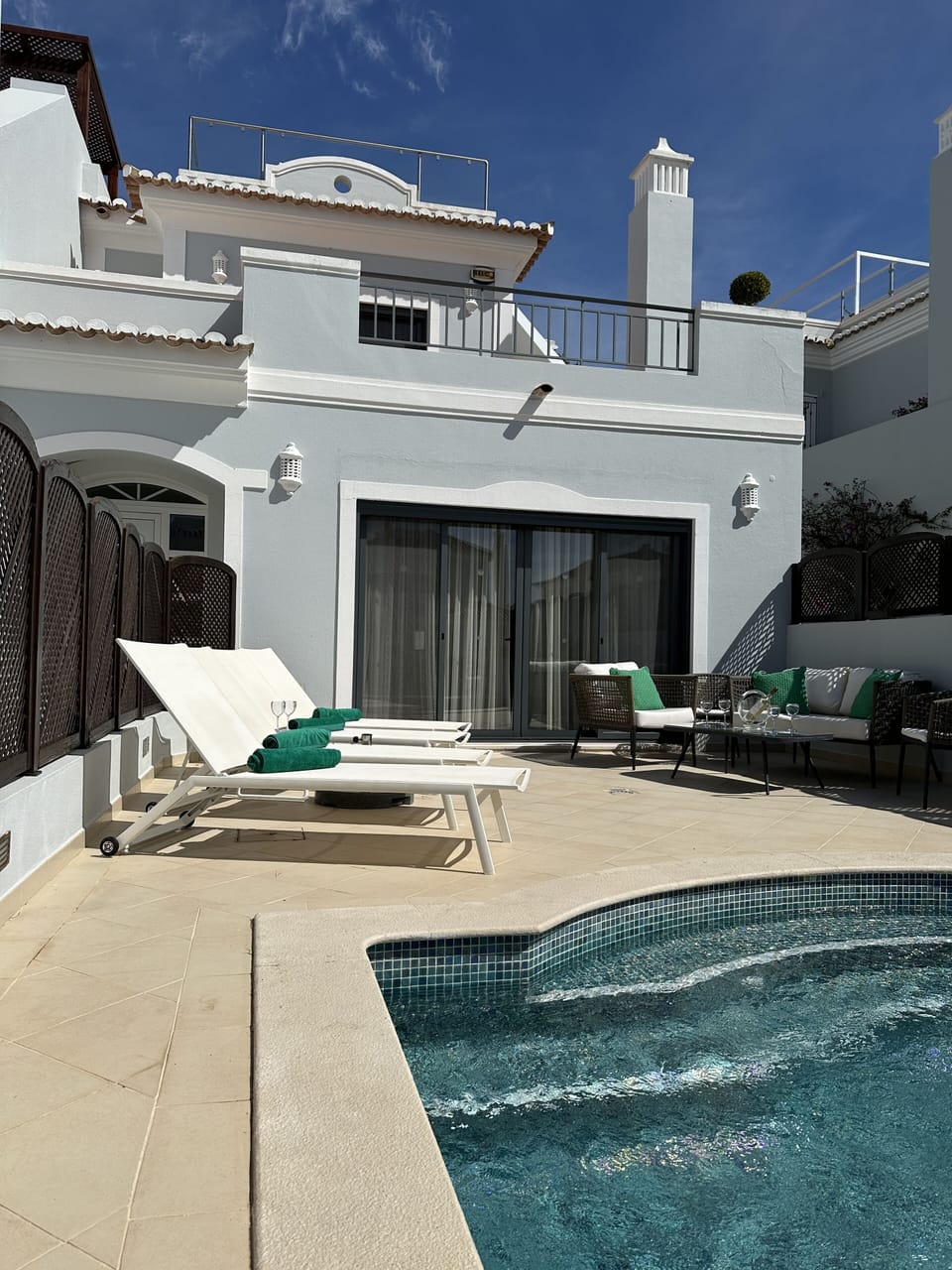 Pool, perfect for splashing around or just sitting on the full length steps