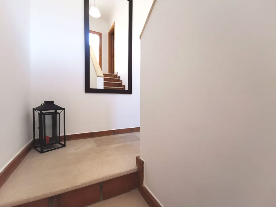 Stairs to the 2 en-suite bedrooms 