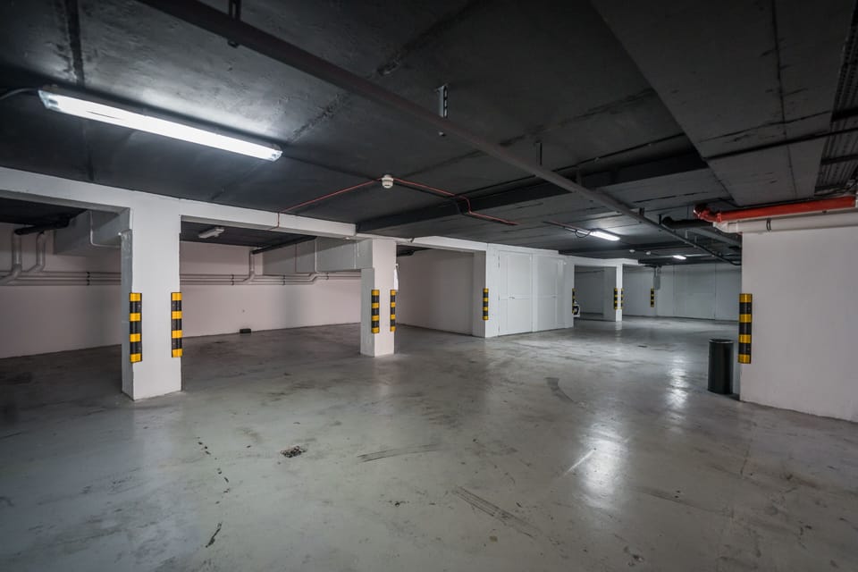 Free self parking