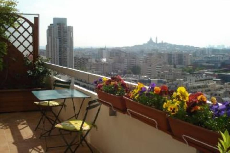 Terrace / Balcony