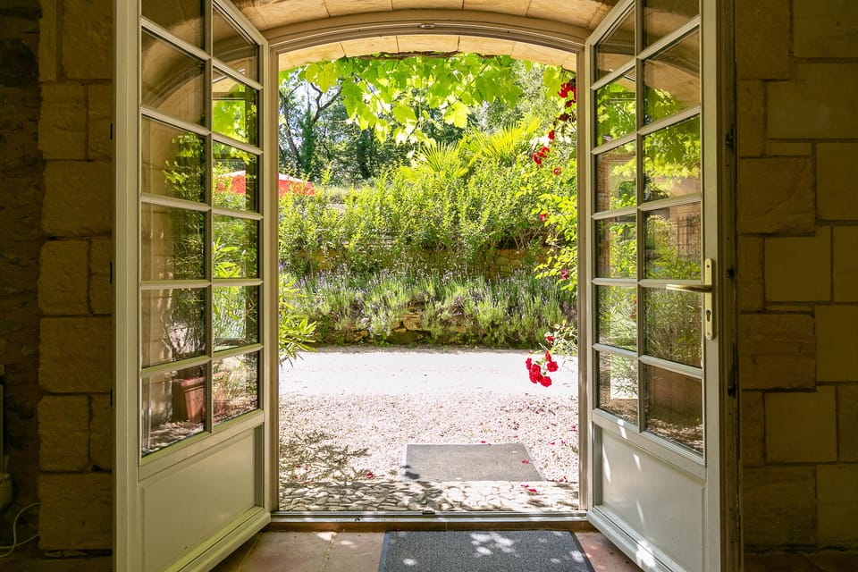 Gorgeous Country House, with large luxurious pool 14.5m x 6m on private domain House in Occitanie