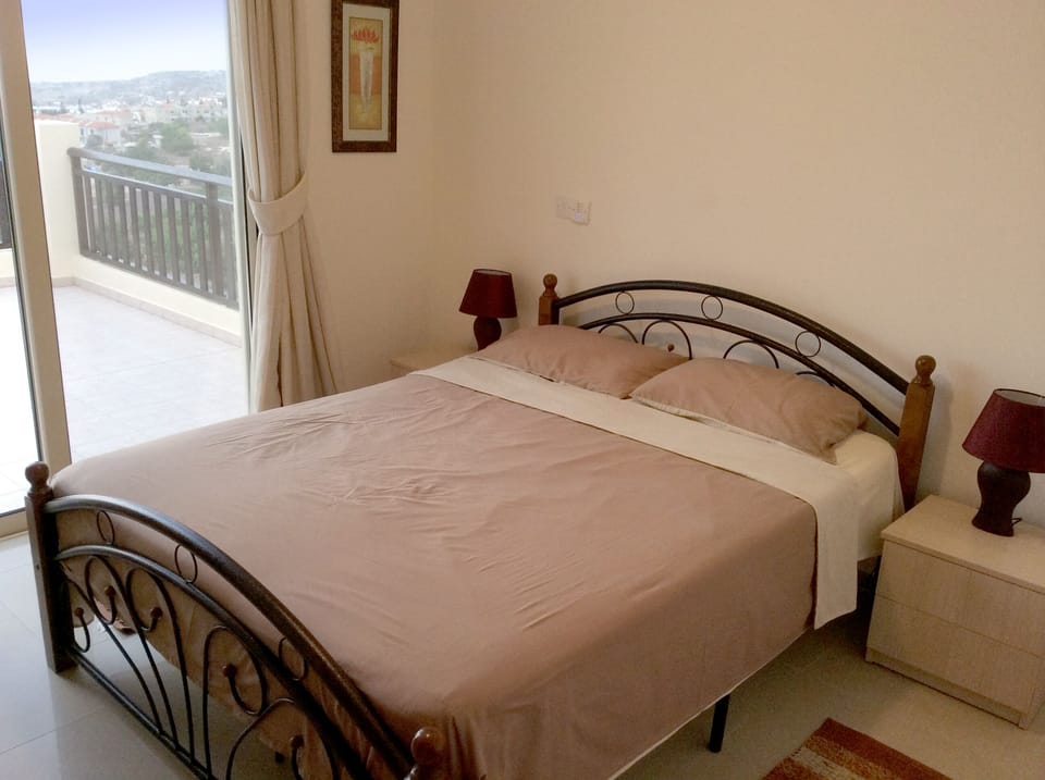 Main bedroom with direct access to the terrace for that last nightcap before bed