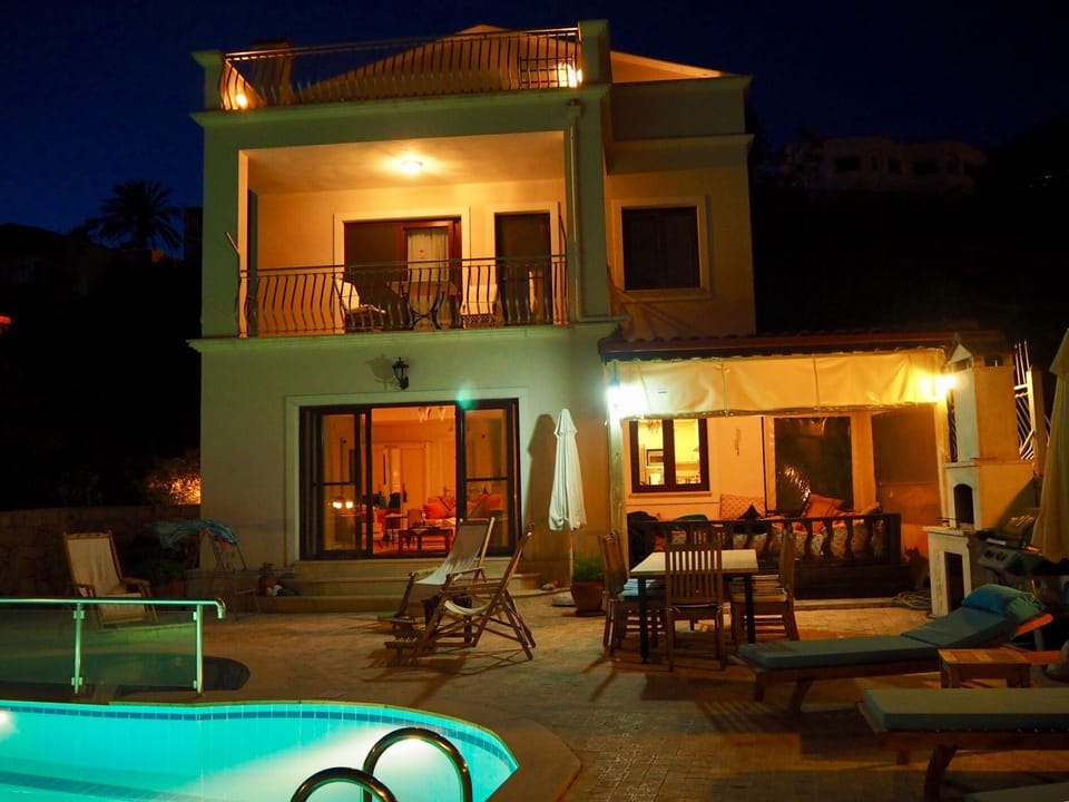 Villa Hilal at night