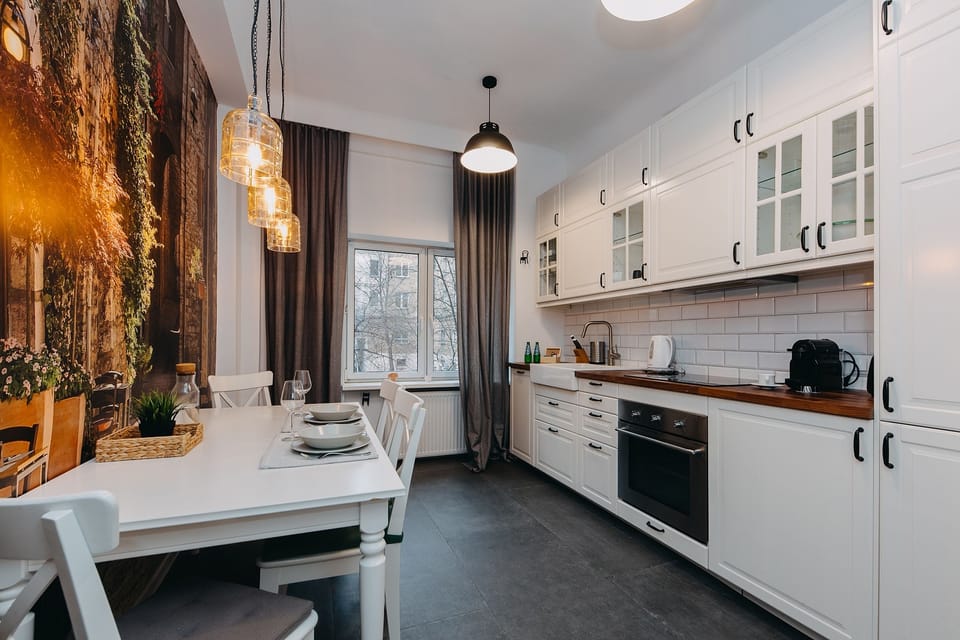 Exclusive Apartment, 1 Double Bed with Sofa bed, Non Smoking, Courtyard View | Private kitchen | Espresso maker, coffee/tea maker, full-size fridge, oven