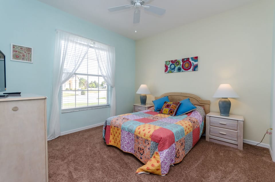 Light and spacious double bedroom