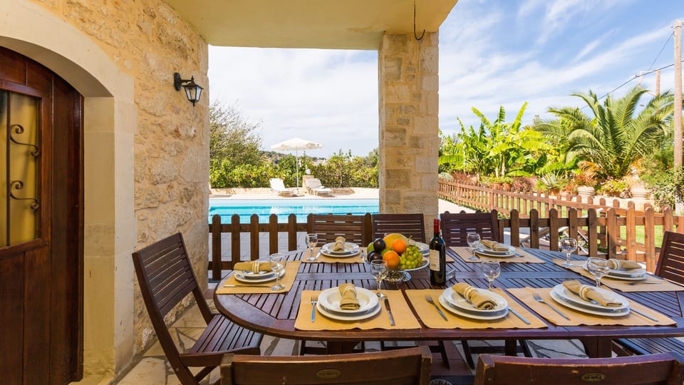Outdoor dining area