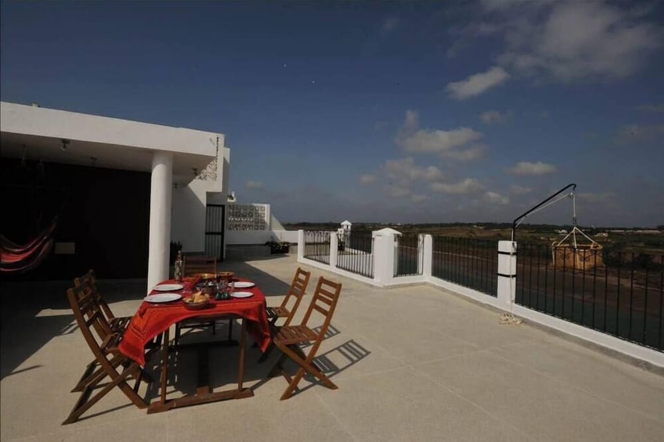 Terrace / Balcony