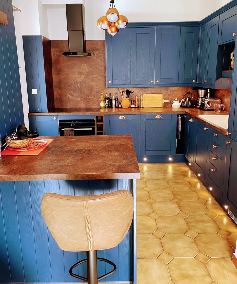 Breakfast bar. 