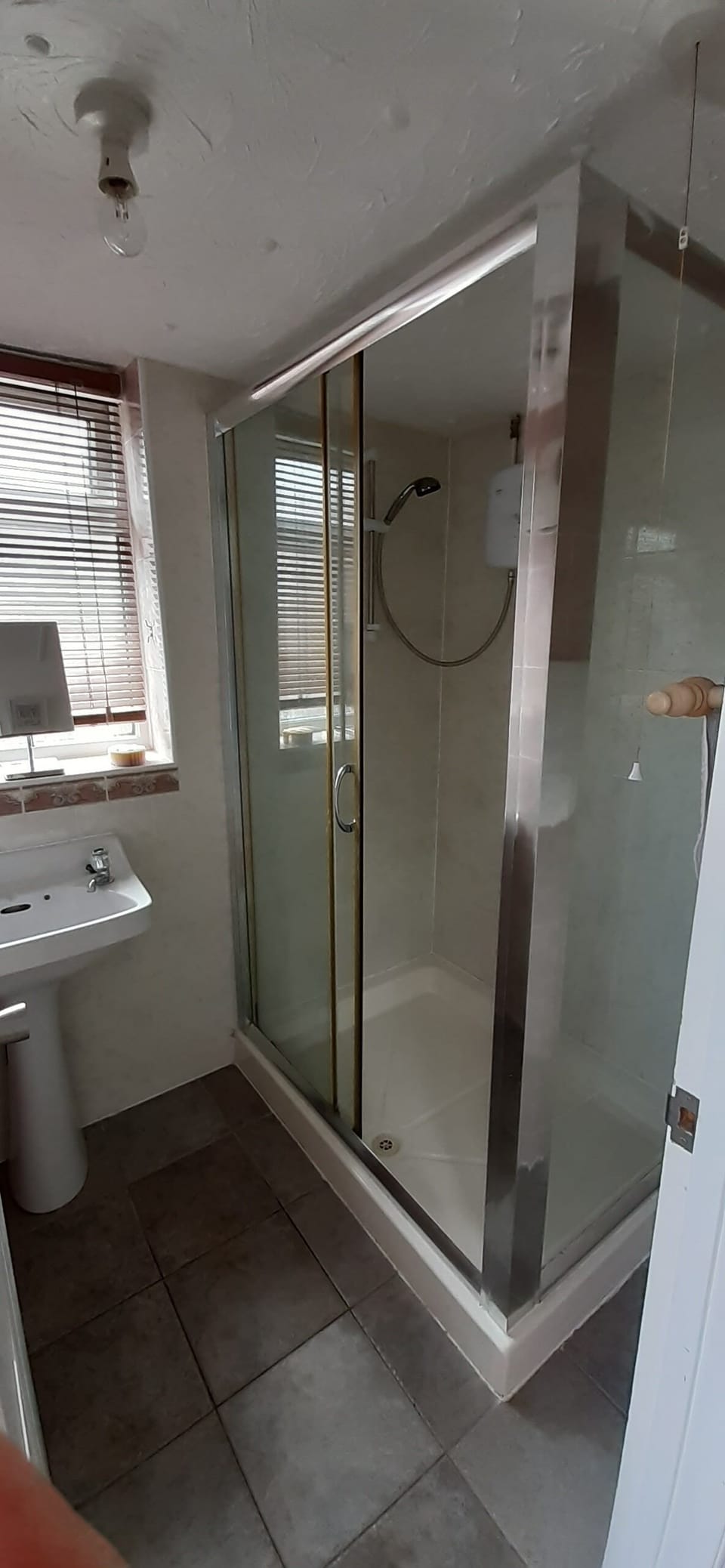 shower and sink
