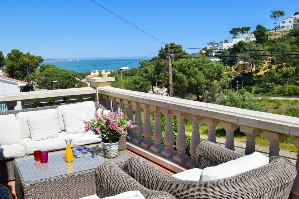 terrace - porch  with sea views-SA PUNTA COSTA BRAVA