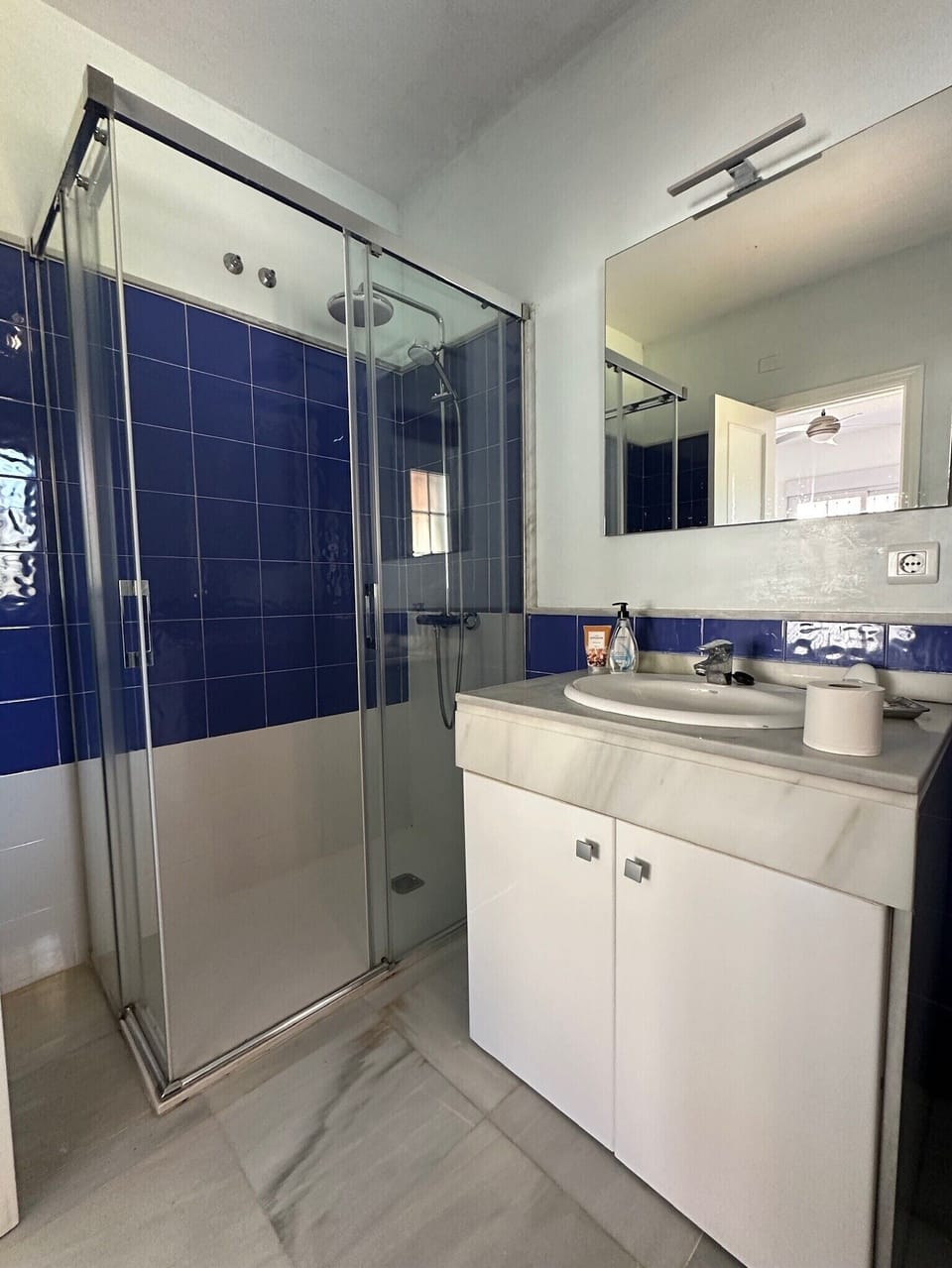 Bathroom 2 - Ensuite in Guest Suite