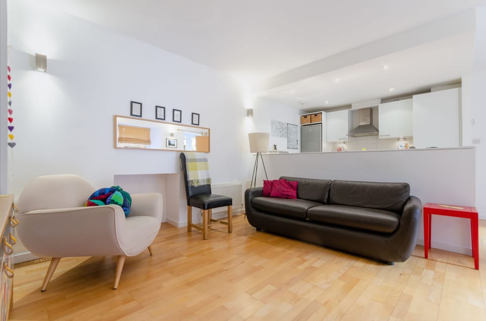 Lots of seating in the living area. 