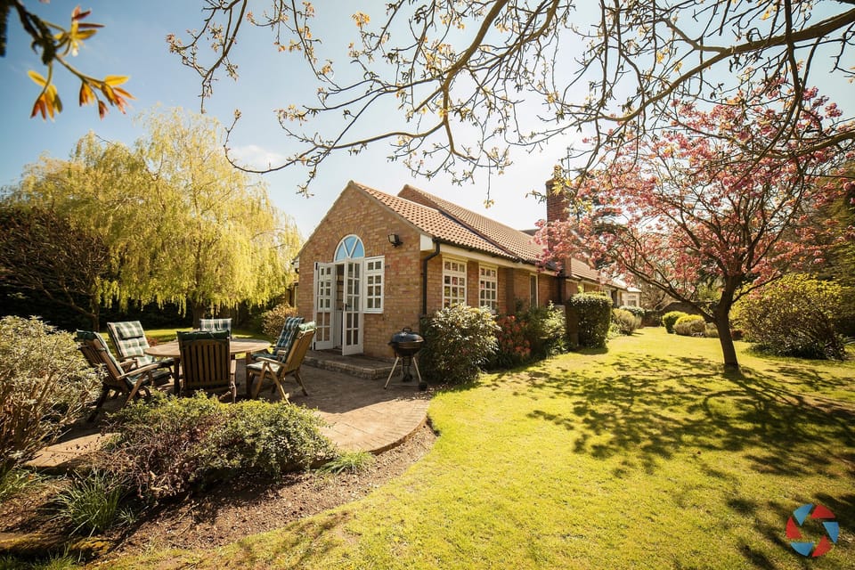 The Cottage Patio and garden