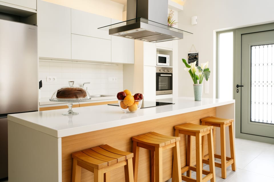 An aspect of the amazing kitchen and dining area.
