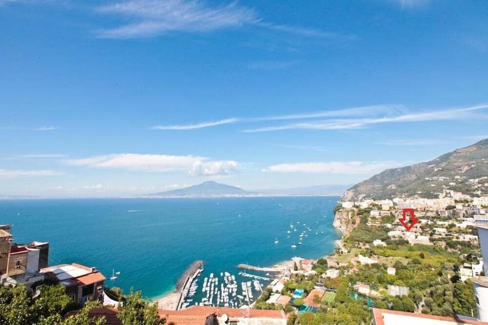 villa seen from Seiano village