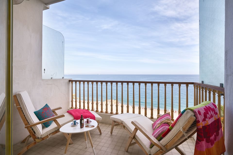 South-facing balcony (sea view!)