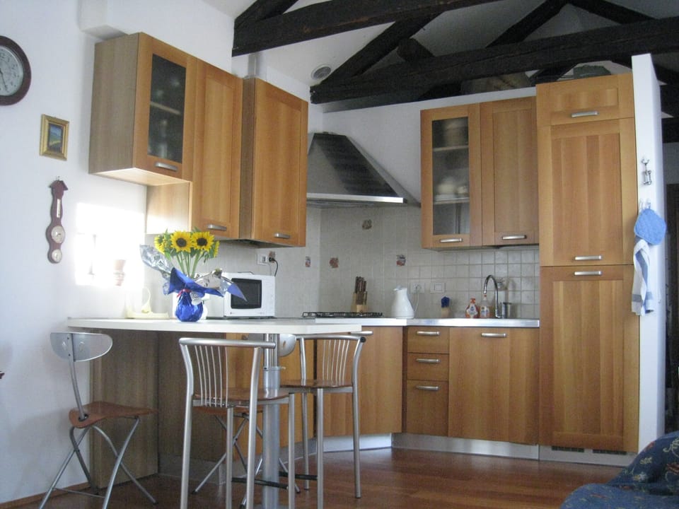 Kitchen2