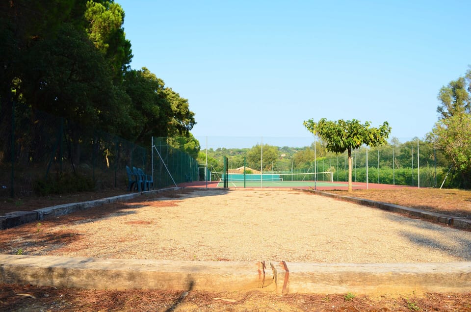Sport court
