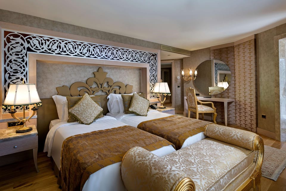 Premium bedding, free minibar, in-room safe, desk