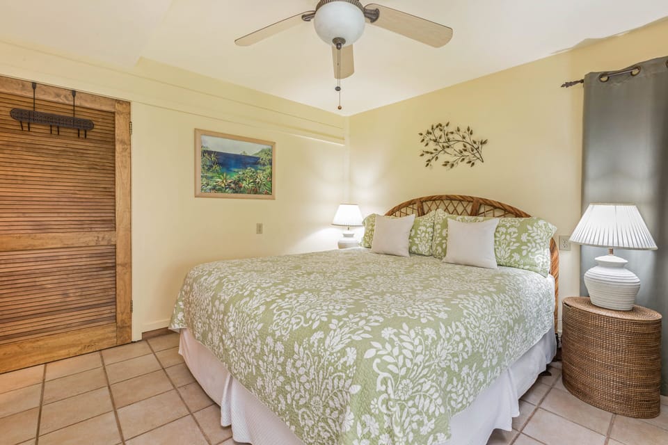 Comfortable king suite with private entrance next to shuffleboard court