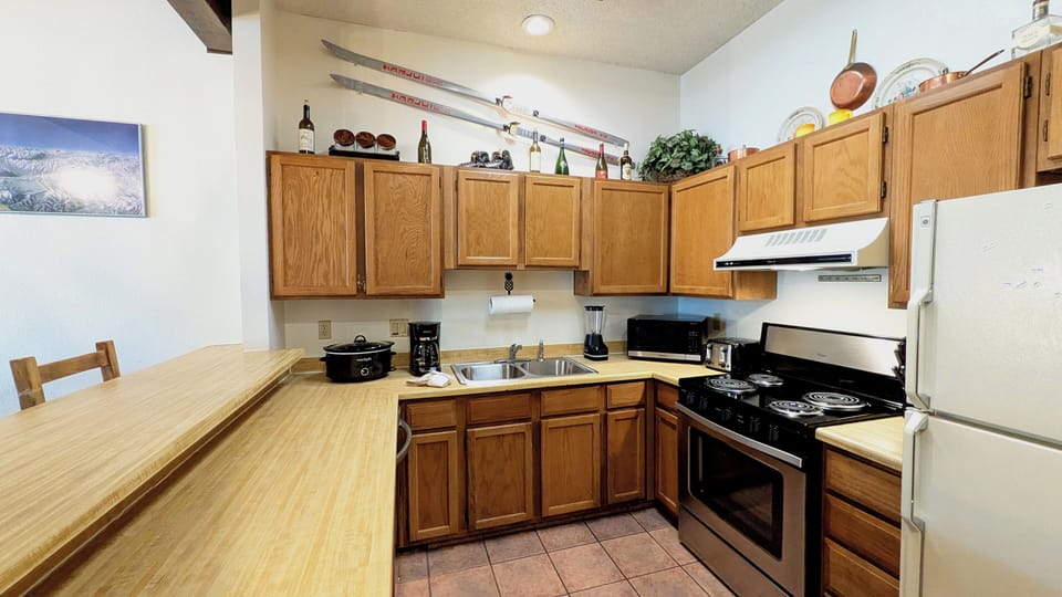 Beaver Creek West Condo #16 kitchen 