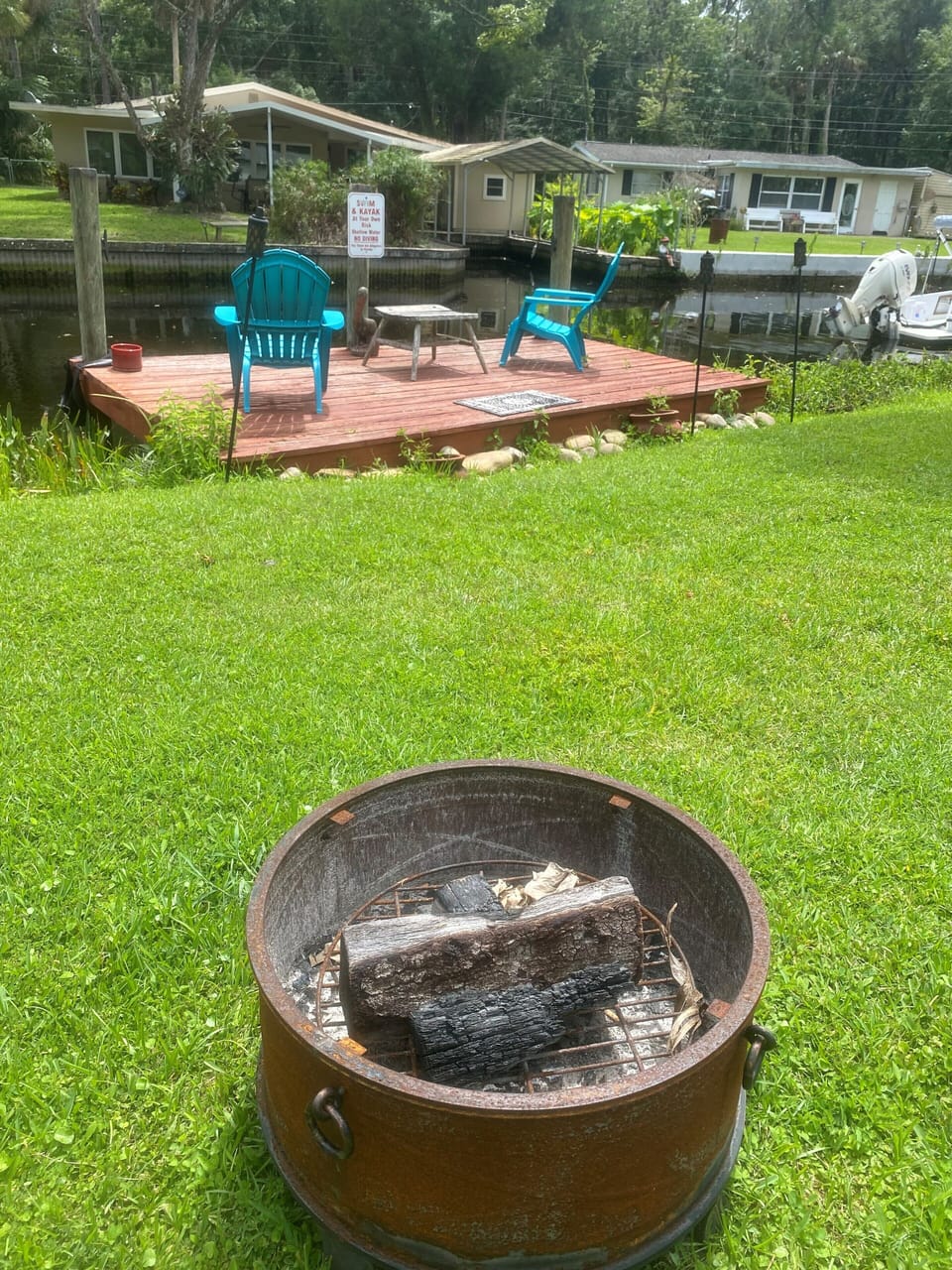 Wood fire pit