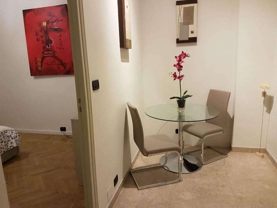 Apartment, 2 Bedrooms | Room amenity
