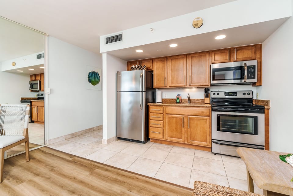 Studio | Private kitchen | Coffee/tea maker, fridge, oven, toaster